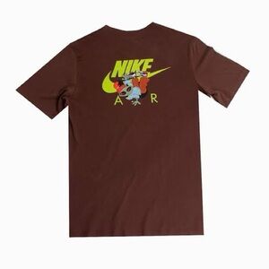 The Nike Tee Alien Fantasy Graphic Short Sleeve Tee, Chocolate Brown, Size Large